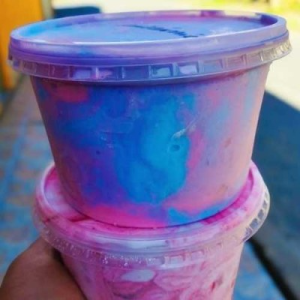 Promoção: 2 potes de 1 litro,  escolha os 2 sabores.