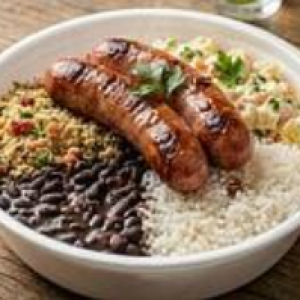 Marmita completa com 2 linguiças assadas na brasa,  Arroz soltinho,  feijão caseiro,  farofa e maionese caseira com tempero especial

