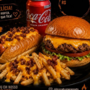 Hambúrguer com cheddar,  hot com cheddar,  batata frita com cheddar e coca lata
