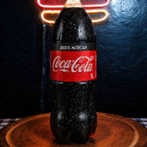 Bebiba de cola de 1 litro zero.